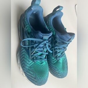 Mizuno Wave Creation Waveknit (W) size 10.5 running shoes